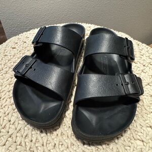 • Birkenstock • Women’s EVA Arizona Black Slide Sandal EU 38 7-7.5